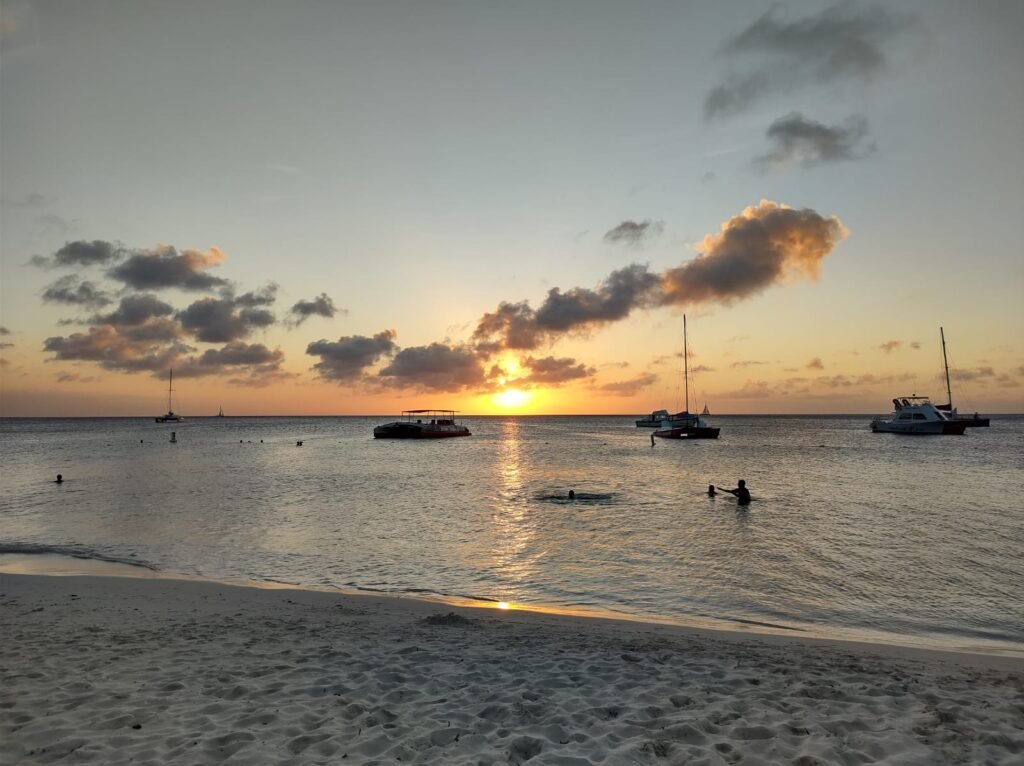 atardecer aruba